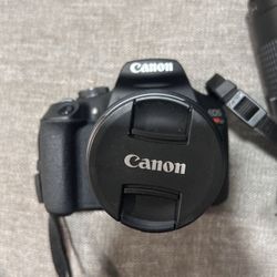 Canon EOS Rebel T7