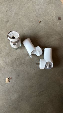 Air Wick And Glad Plug In Fresheners