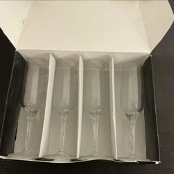  magnifique Fine Crystal Clear Champagne Flute Glasses Set of 4, 7oz