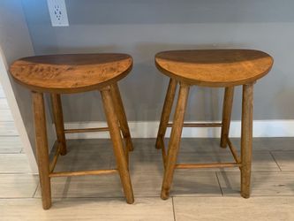 Set of 2 Maven Lane Luna Solid Wood Counter Stools