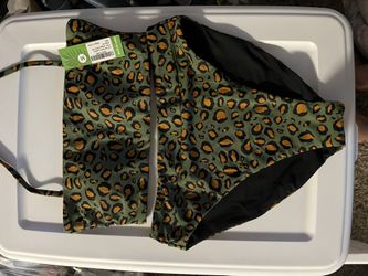 Queen Skini Bikini