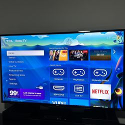 55’ Smart TCL Roku TV with remote