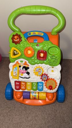 Baby push toy/ walker
