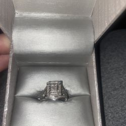 1/4 diamond Square Frame Bridal Set in Sterling Silver. Size 5 Thumbnail