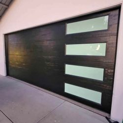 Garage Door 🚪