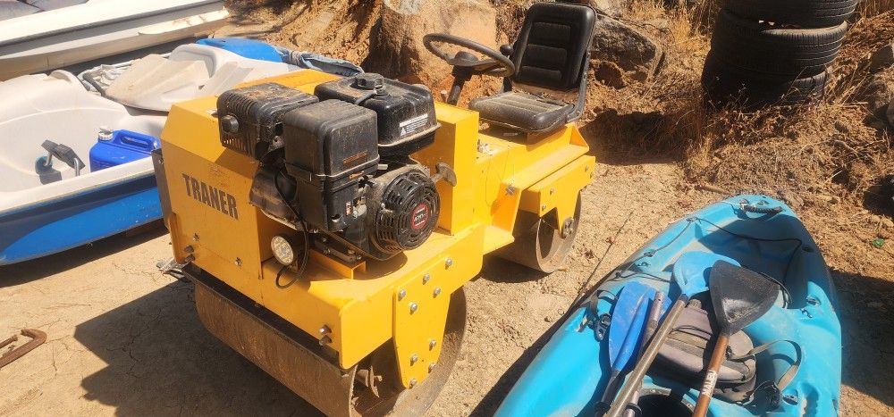 Ride On Roller Compactor
