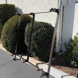 Metal queen/Full bed frame with wheels