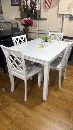Dining table set