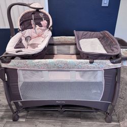 Ingenuity DreamComfort Smart and Simple Packable Portable Playard with Changing Table