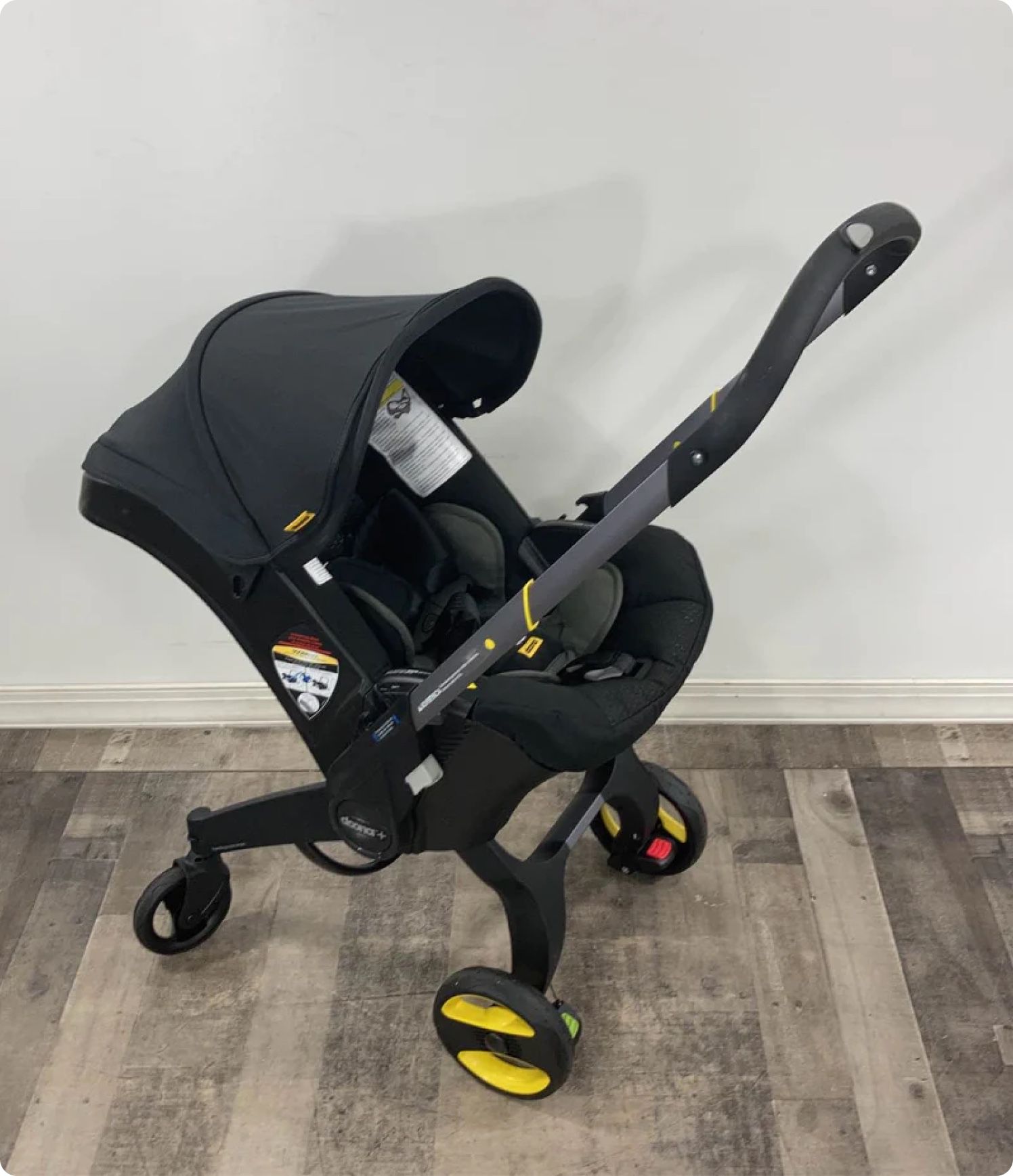 Doona Car Seat/Stroller with Base