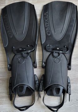 Omega Aquatics Omega Stealth Max Flip Military & Rescue Fins $60