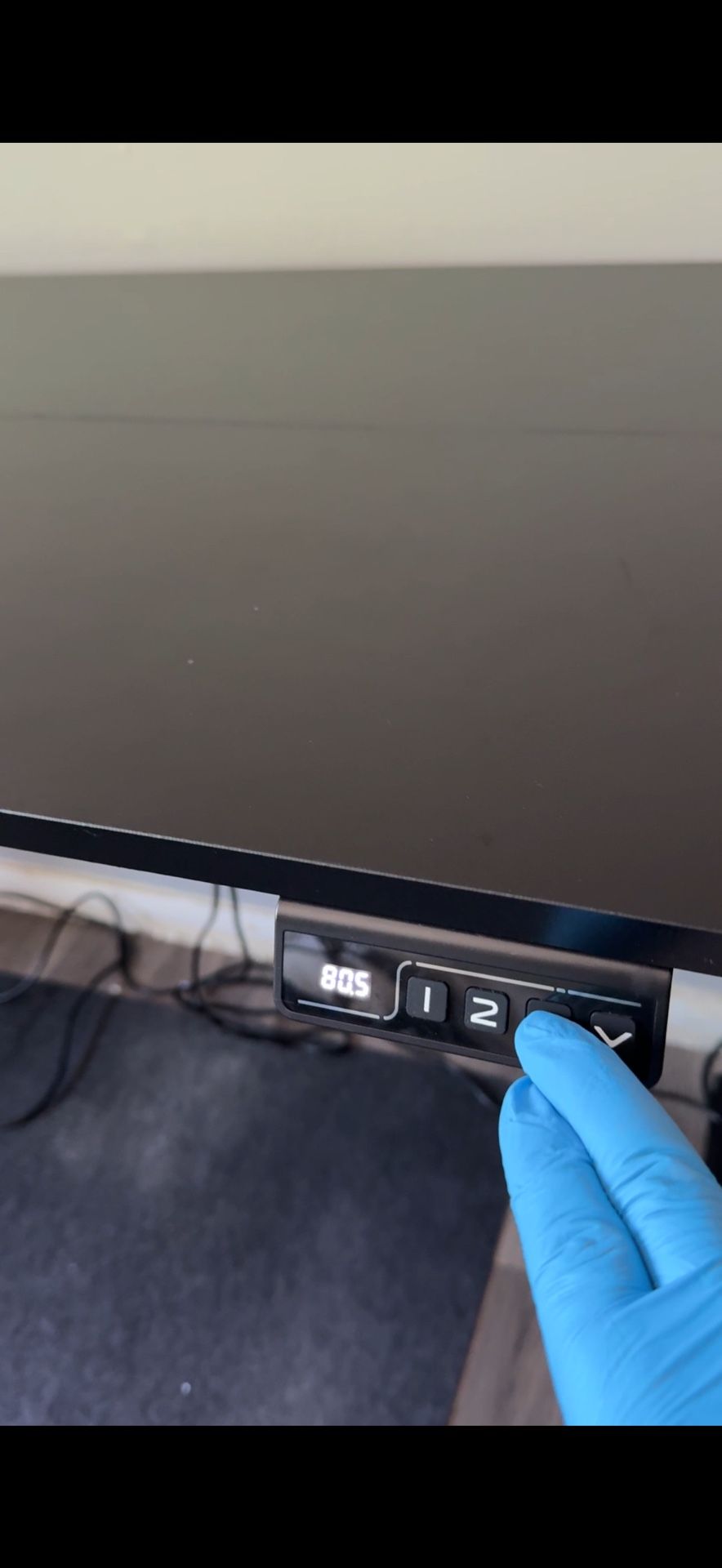 Mechanical sit stand desk