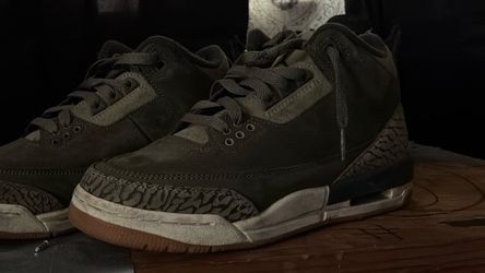 Air Jordan 3 Retro Olive Sneaker