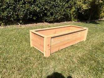 🌿Handcrafted Cedar Planter🌿