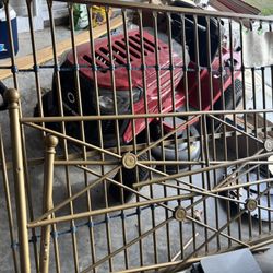 Full size bed With Twin Trundle