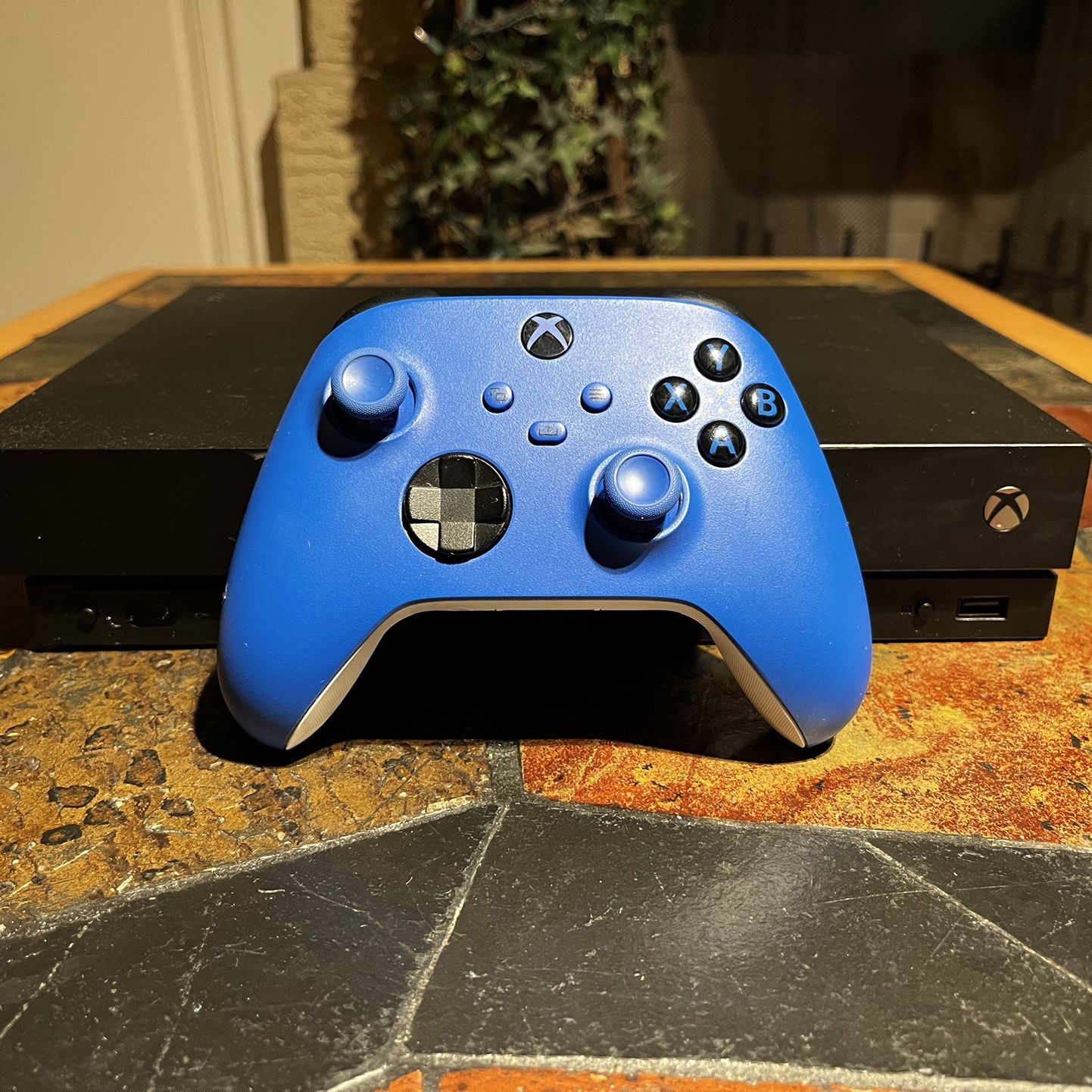 Xbox ONE X 1TB With Blue Controller 