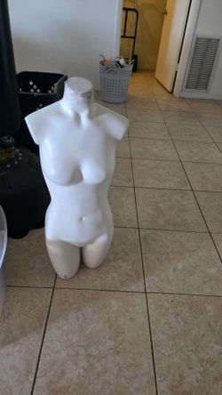 mannequin body