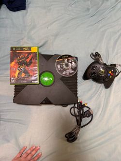 Original Xbox Console Bundle with Games and Controller