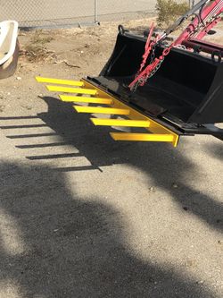 HD Pitch Fork And Pallet Fork Bucket Attachment