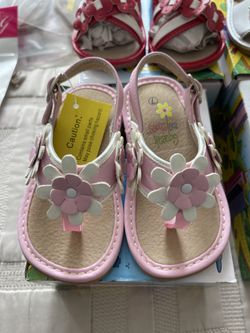 Squeak me shoes Girls sandals
