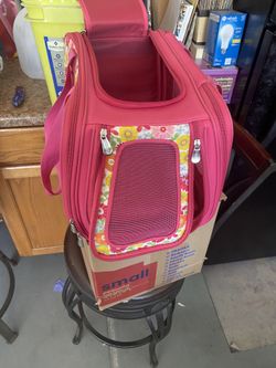 Martha Stewart Pet Carrier With Top And Side Entry. Cat dog for Sale in North Las Vegas NV OfferUp