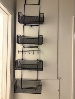 Free black door hanging shelves (97005)