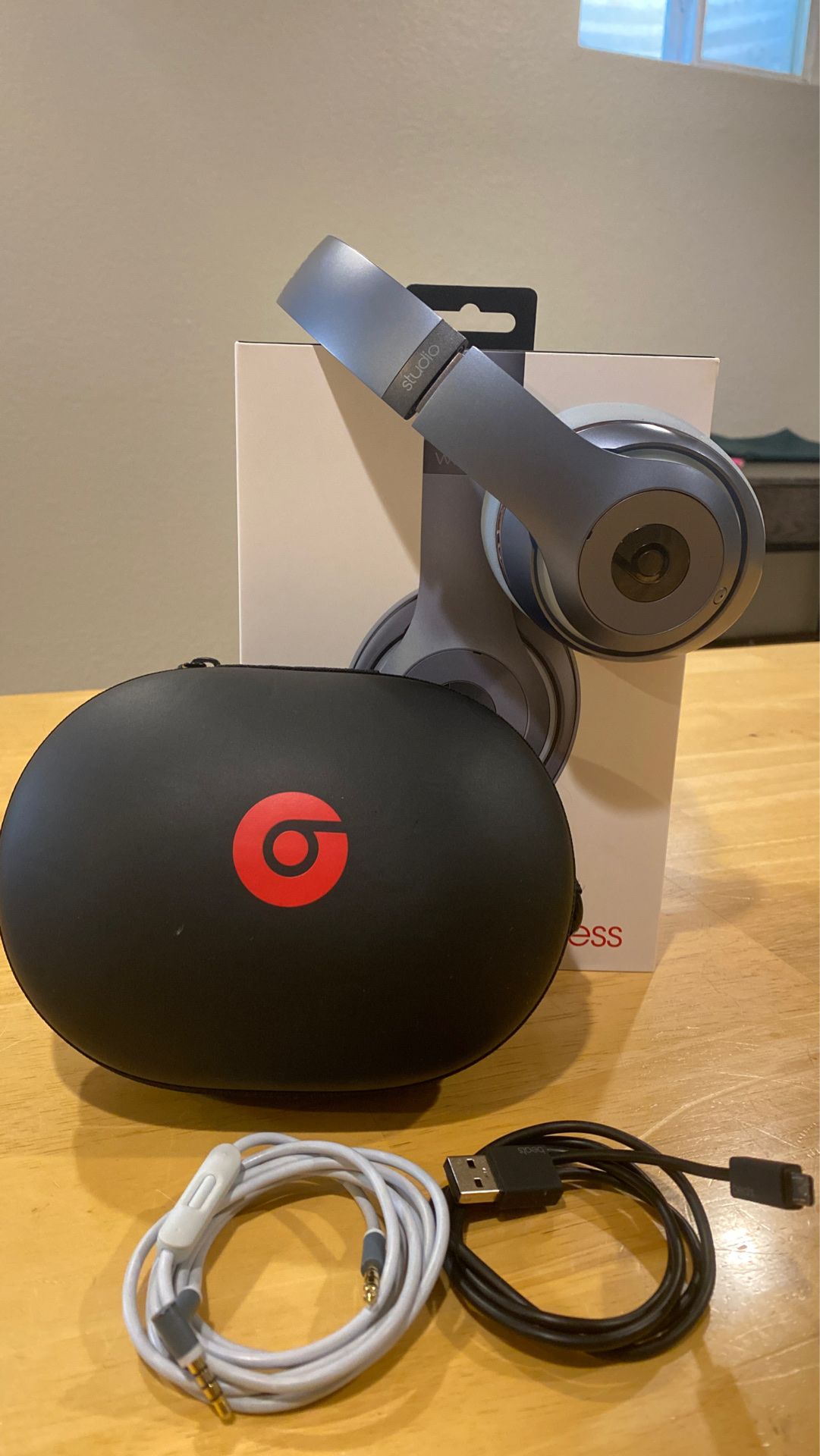 Large Wireless Beats Headphones