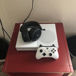 The Xbox One S  