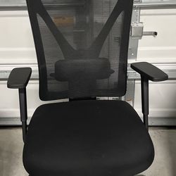 Office Chair Ergonomic Barley Used