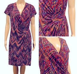 Multi Color Short Sleeve Dress Size 8