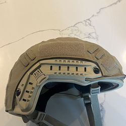 Level IIIA Helmet W/ Cover And Accessories 