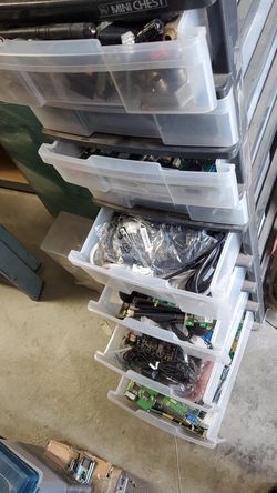 Computer systems and parts many to choose from