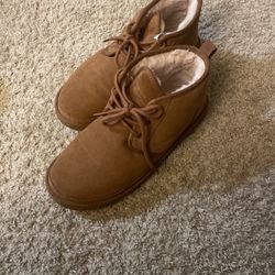 men’s ugg boots sz 9