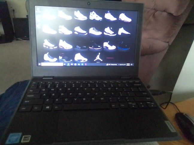 Lenovo Laptop