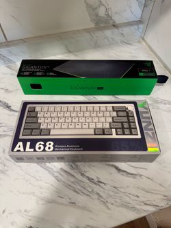 YUNZII AL68 Mechanical Keyboard + Razer Goliathus Chroma Mousepad Bundle