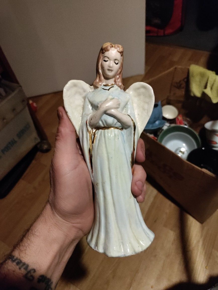 Messages Of Piece Angel Porcelain Christmas Figure   