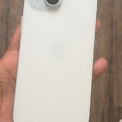 iPhone 15  BLUE UNLOCKED 