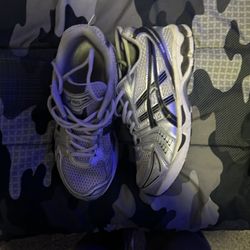 Asics Gel Kayano 14  size 7.5