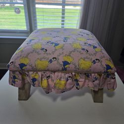 Snow White Foot Stool