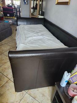 Trundle Bed