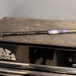 Snap on torque wrench