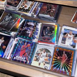 LOT OF BASKETBALL CARDS