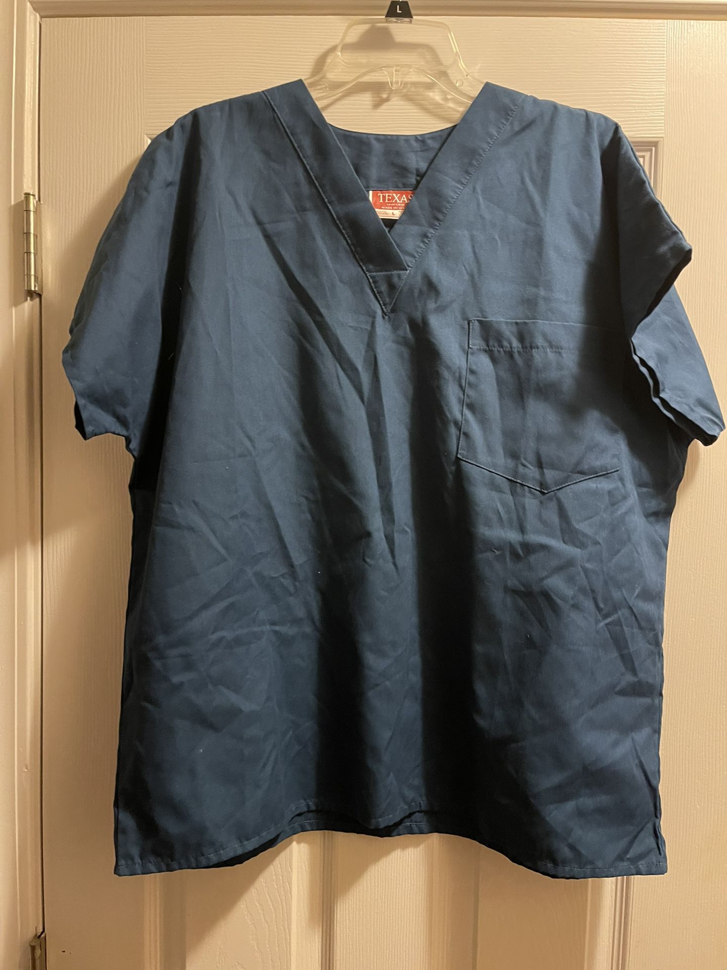 Large Texas Uniform Scrub Top 100% Cotton Blue Grey Like New Smoke Free 