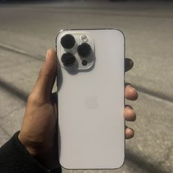 iPhone 14 Promax 256Gb (Any Carrier/Unlocked)