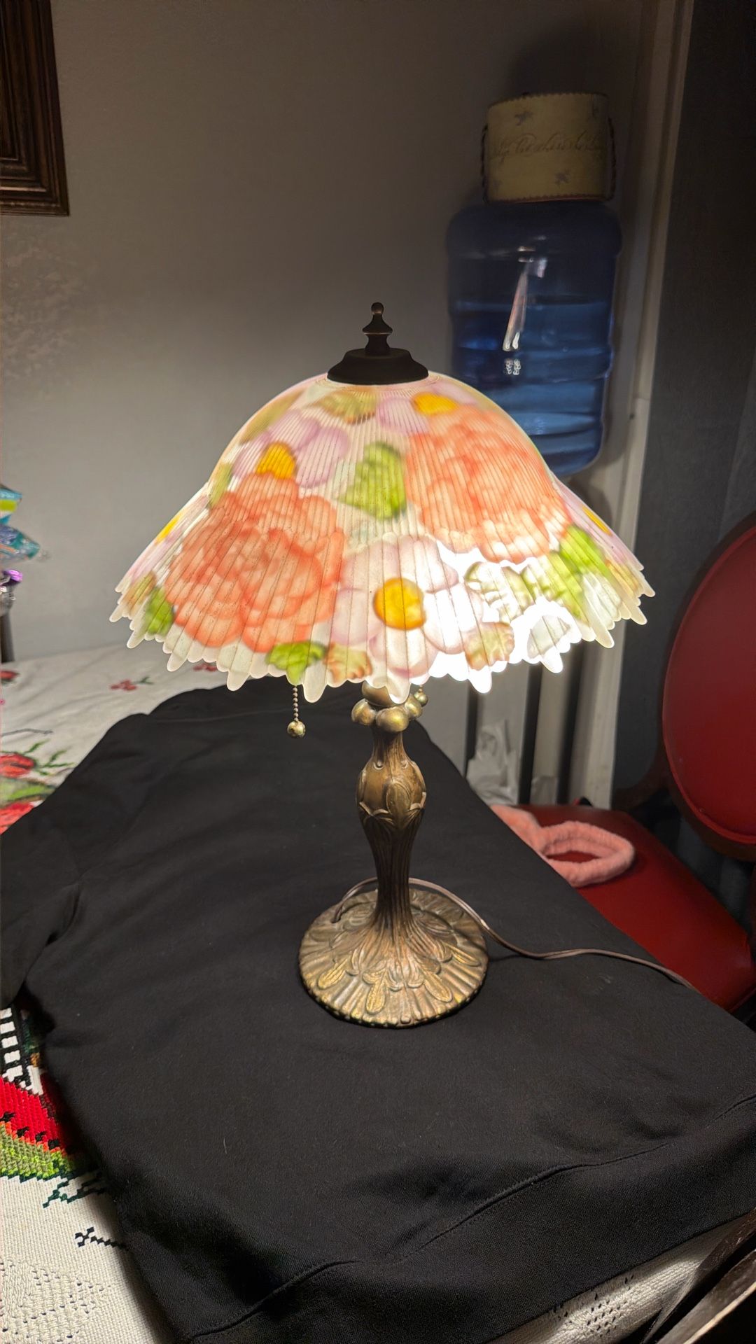 Dale Tiffany Style Reverse Painted Floral Lamp