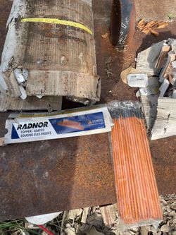 Radnor RAD(contact info removed)3 1/4" x 12" Copper-Coated Pointed Carbon Air/Carbon Arc Gouging Electrode (50 Per Box)