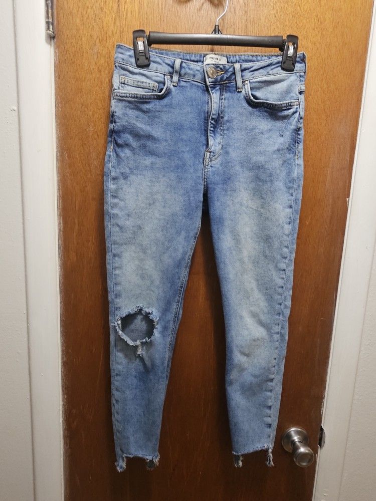 Forever 21 Distressed Jeans 26" Waist Ladies Pants Used