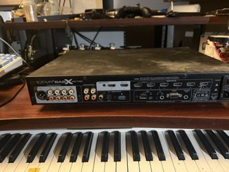 EMOTIVA BASX MC-700 7.1 CHANNEL SURROUND SOUND PROCESSOR