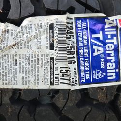 BfGoodRich Ko2 245-75-16