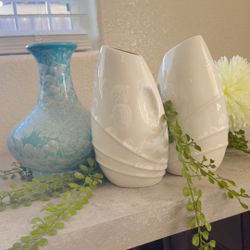 BEAUTIFUL Glass Vases 